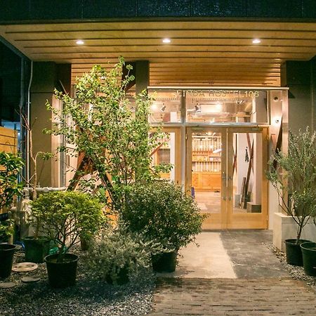 Linda Hostel 106 Осака Экстерьер фото