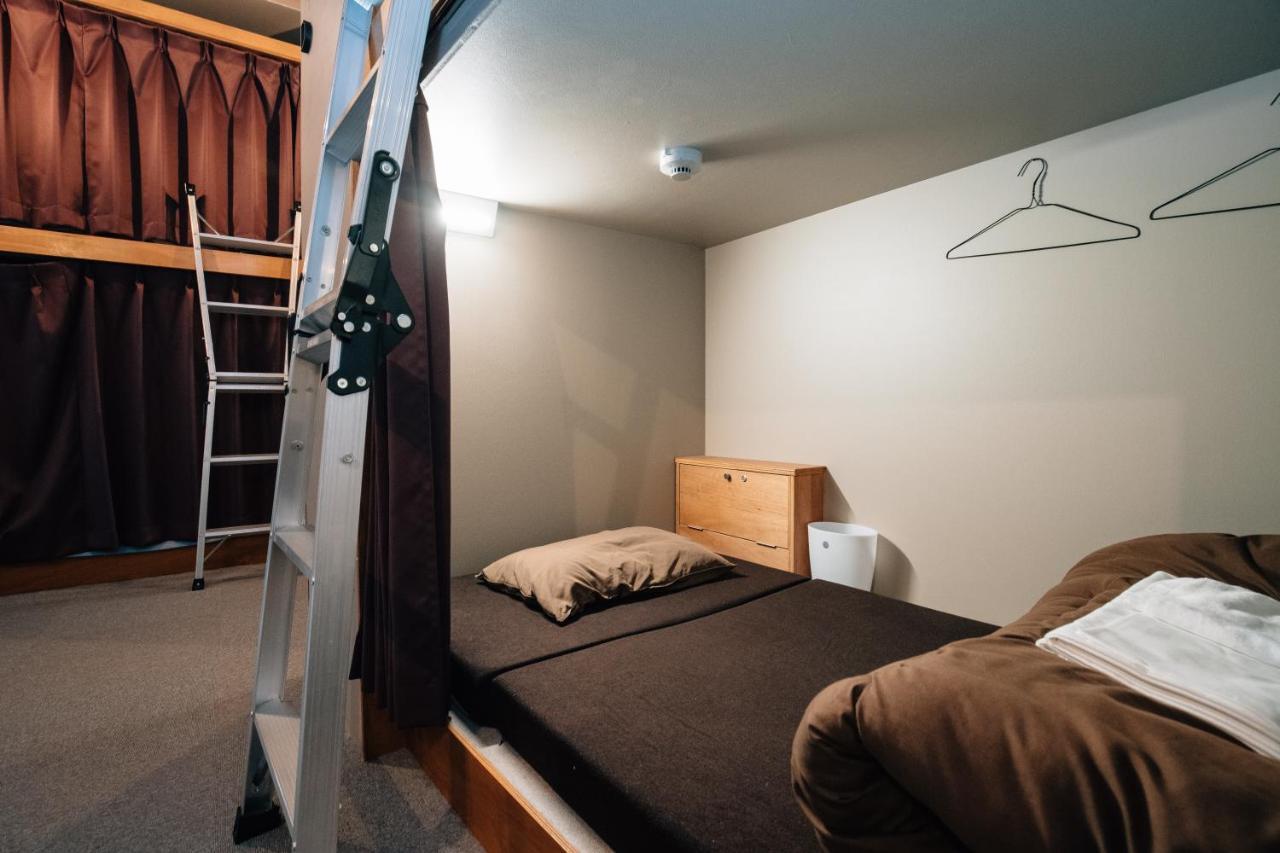 Linda Hostel 106 Осака Экстерьер фото